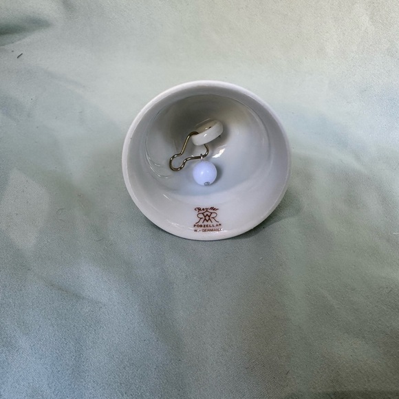 Reutter porcelain bell - Picture 2 of 2